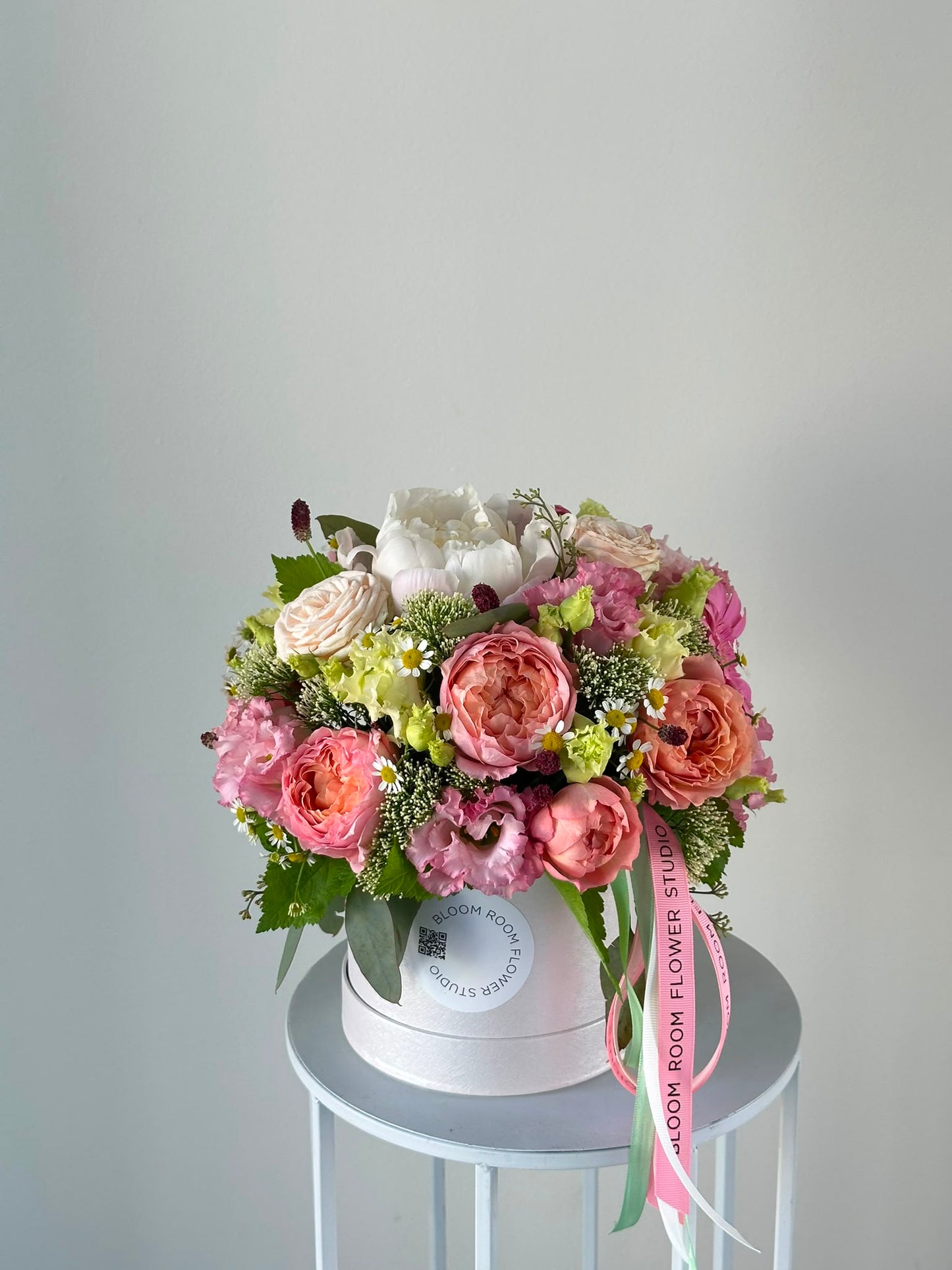 Summer flowers mix in a Bloom Box