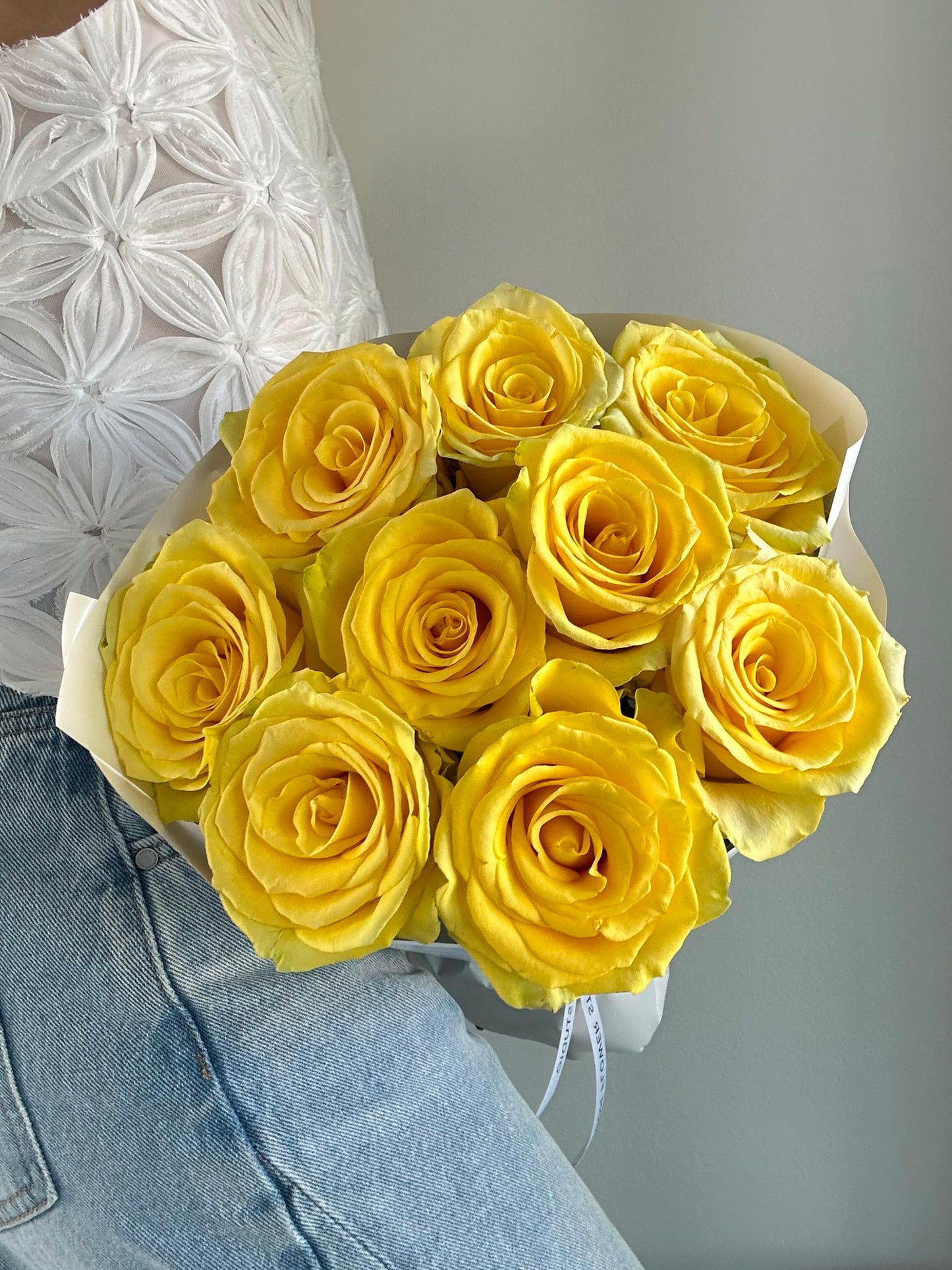 9 💛 Yellow Ecuador Roses “Cancun”