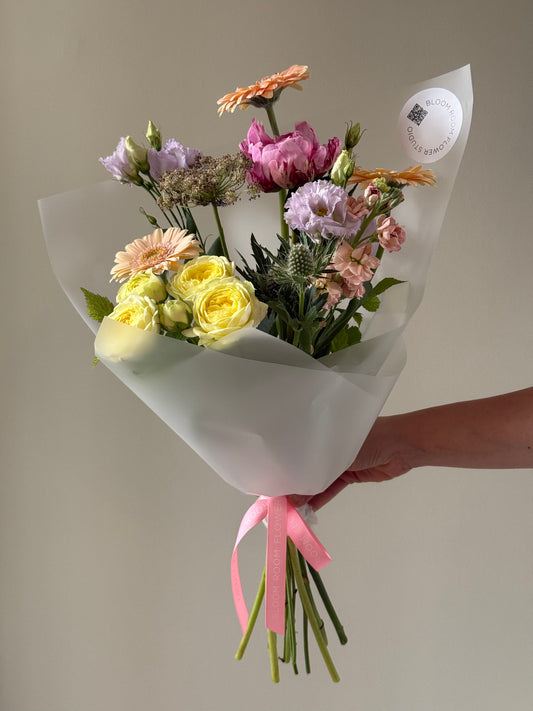 "I want to become a rainbow" Art bouquet – BloomRoom.ee, fresh flowers in Tallinn