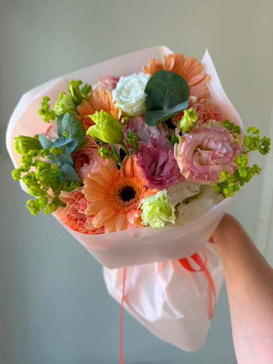 "Summer set" Pop up Bouquet – BloomRoom.ee, fresh flowers in Tallinn