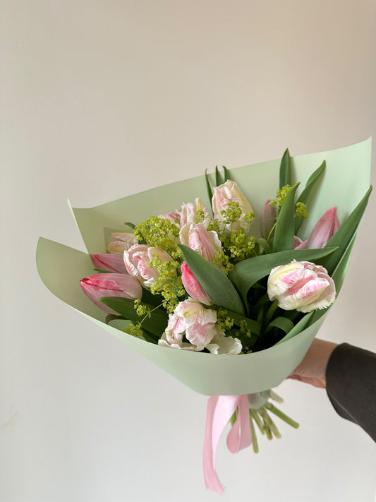"Spring breeze" Bouquet – BloomRoom.ee, värsked lilled Tallinnas