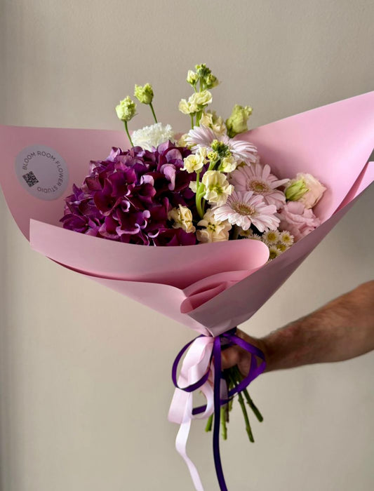 “Sunday in Providence 🌸”Art Bouquet – BloomRoom.ee, fresh flowers in Tallinn