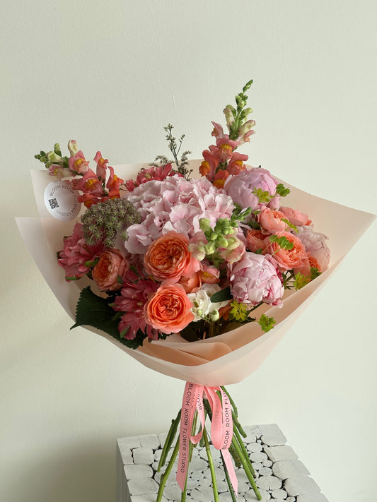 “Grannys secret garden”  Grand Bouquet – BloomRoom.ee, fresh flowers in Tallinn