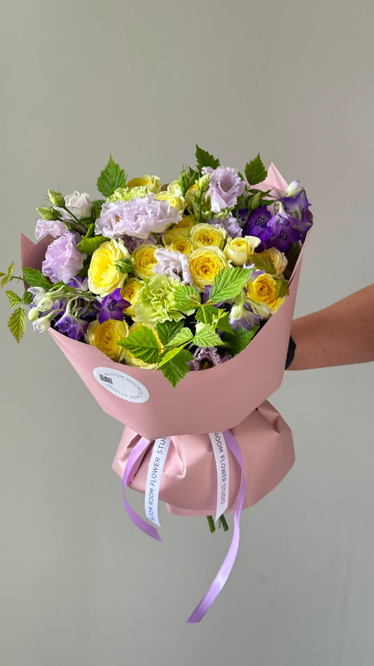 "Lavendel breeze" Pop up Bouquet – BloomRoom.ee, fresh flowers in Tallinn