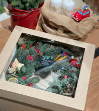 Загрузить изображение в средство просмотра галереи, Christmas Wreath (Red Decor)
