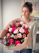 Load image into Gallery viewer, Grand Bouquet. Preorder only!
